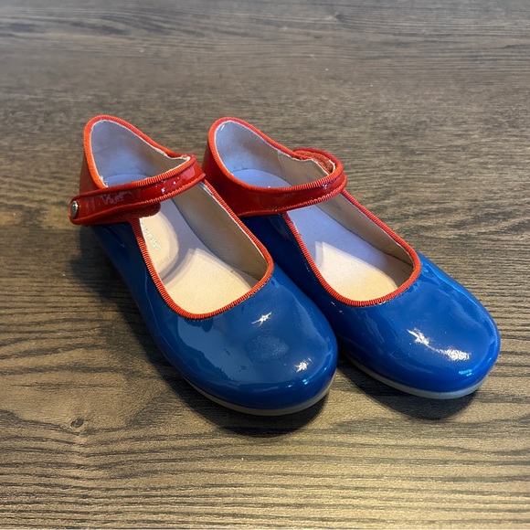 Jacadi Other - Jacadi glazed leather mary janes in kids size 10 (EU size 27)